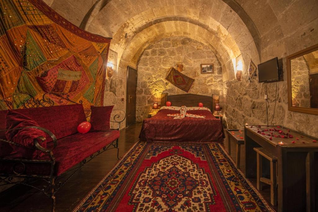 Kapadokya Ihlara Konaklari Antik Gelveri Konagi غوزاليورت المظهر الخارجي الصورة