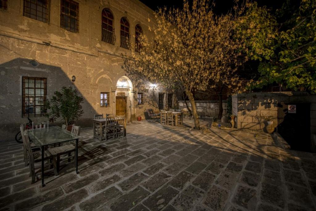 Kapadokya Ihlara Konaklari Antik Gelveri Konagi غوزاليورت المظهر الخارجي الصورة