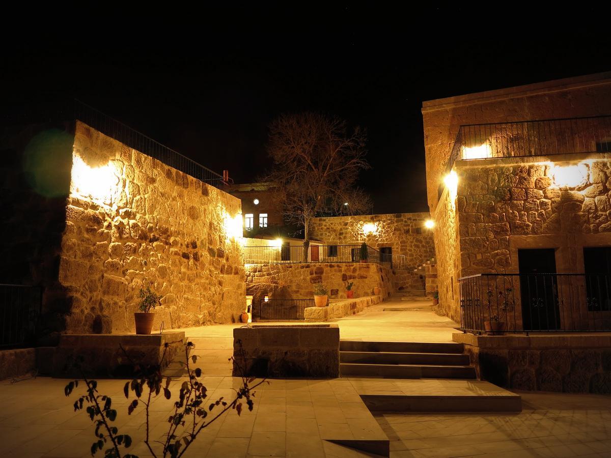 Kapadokya Ihlara Konaklari Antik Gelveri Konagi غوزاليورت المظهر الخارجي الصورة